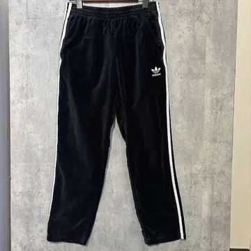 [레어] adidas 아디다스 벨로아 소재 트랙 팬츠 블랙 3선