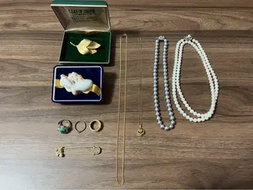 18 유품 정리 목걸이 펄 반지 등