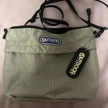 OUTDOOR 그레이 숄더백