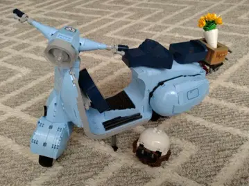 레고 10298 Vespa 125 베스파