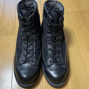 대너 라이트 블랙 택 9하프 EE