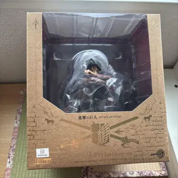 ARTFX 진격의 거인 리바이