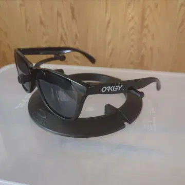 OAKLEY frogskins 프로그스킨 동양인 핏 오클리