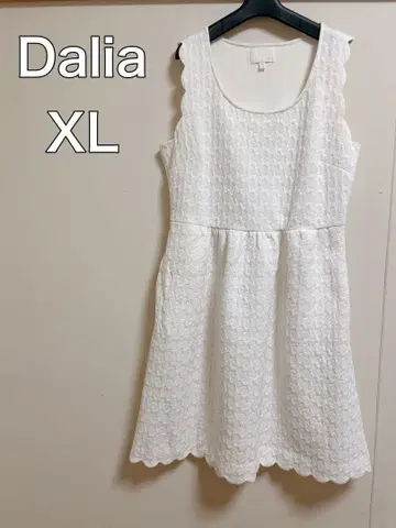 Dalia 화이트 슬리브리스 원피스 UK12
