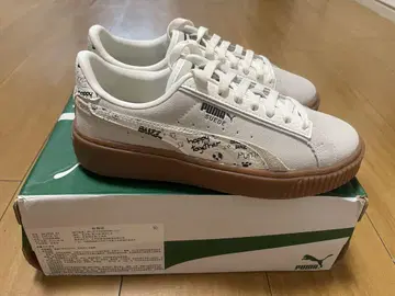 Puma 스웨이드 통굽 스니커즈 여성용 새상품