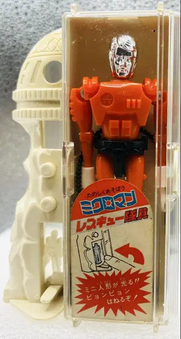 복각판 미크로맨 레스큐 대원 M251 로빈