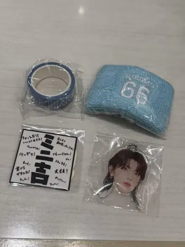 다카츠카 히로무 XQUARE 캡슐 토이 세트