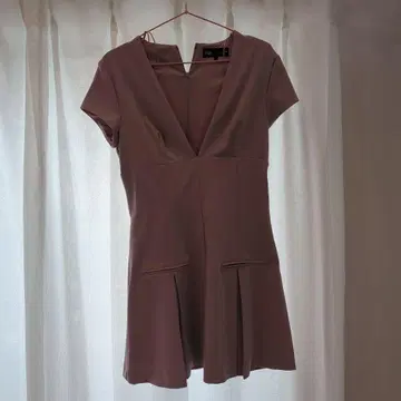 ZARA V넥 핑크 무릎 기장 원피스 L