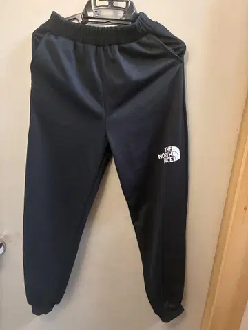 THE NORTH FACE 블랙스웨트 조거 팬츠