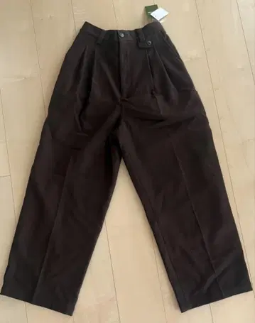 턱 와이드 팬츠 FREAKSSTORE 슬랙스 브라운