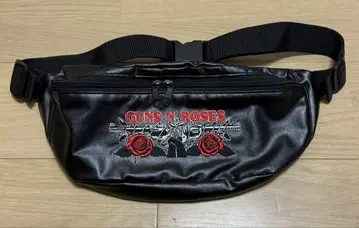 GUNS N' ROSES 바디백 웨스트 파우치 블랙