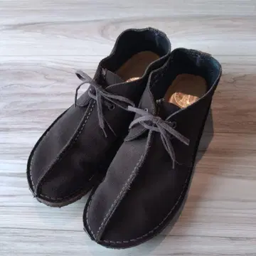 Clarks 다크 브라운 처카 부츠 US 9