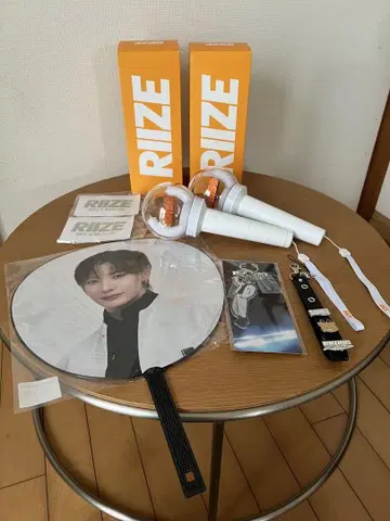 RIIZE 응원봉 및 팬 굿즈 세트