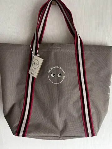 새상품 ANYA HINDMARCH THE UNIVERSAL BAG 그레이