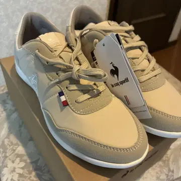 데상트 le coq sportif 여성용 스니커즈 23.5cm