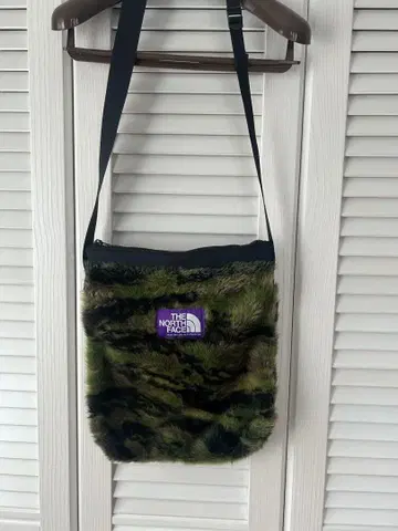 THE NORTH FACE 퍼플 라벨 카모 패턴 퍼 숄더백