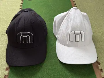 트래비스 매튜 Travis Mathew 캡 블랙 화이트 L-XL 2개