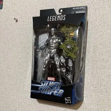 MARVEL LEGENDS SILVER SURFER