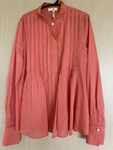 세일 투모로우랜드 코랄 핑크 플리츠 긴팔 셔츠 S 사이즈