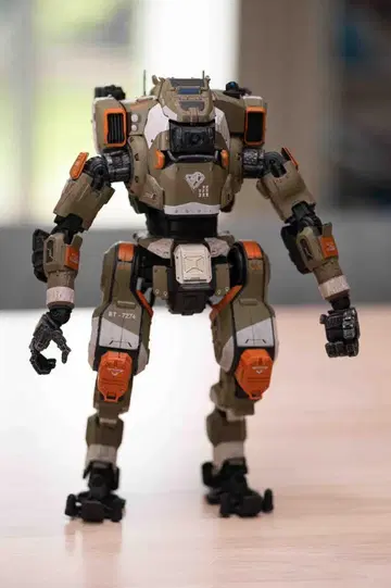 Titanfall 2 BT-7274 피규어 타이탄폴 2