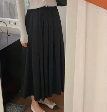 liter daphne pleats skirt