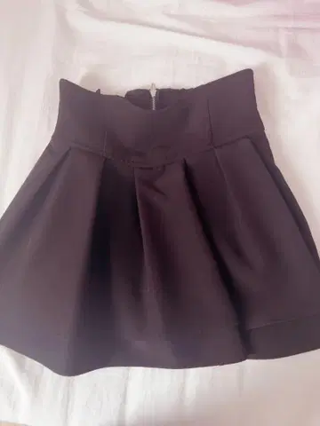 미셸 마카롱 슬림 레그 스커트 블랙 S