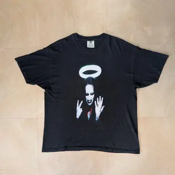 90's MARILYN MANSON [ middle fingers ]