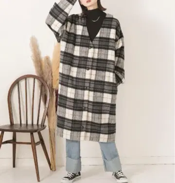 ad thie 샤기 노카라 코트