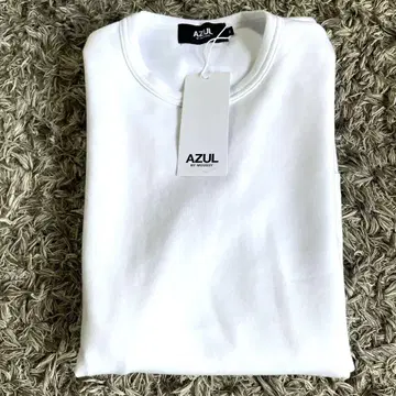 새상품, 미사용 AZUL 화이트 T셔츠 사이즈 F 롱T