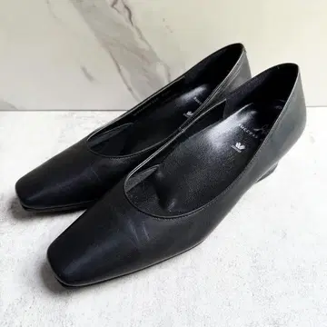 와코루 서세스워크 22.5cm 펌프스 블랙 스퀘어
