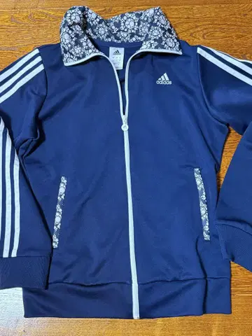 adidas 네이비 집업 자켓