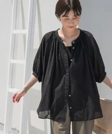 코튼 보일 턱 개더 블라우스
