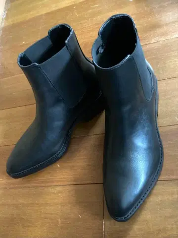 GU 블랙 사이드 고어 부츠