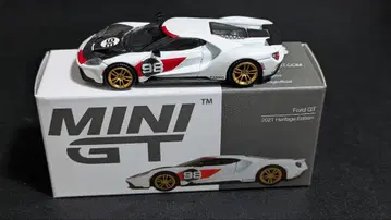 MINI GT Ford GT 2021 Heritage Edition