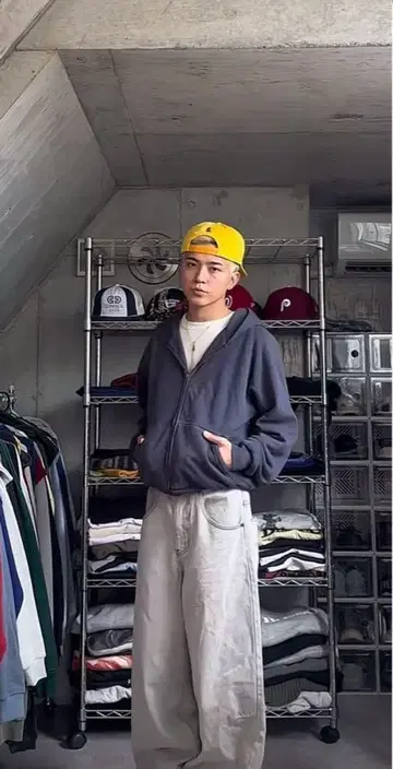 yzygap 지퍼 후드티 네이비