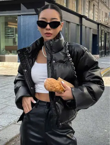 블랙 숏 다운 자켓