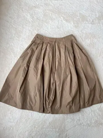 시빌라 플레어 스커트 베이지 M