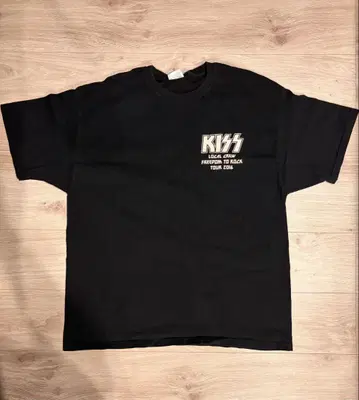 KISS 투어 티셔츠