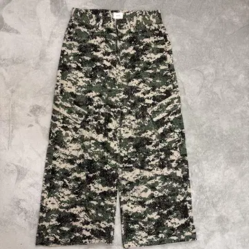 BlessU 카모플라쥬 카고 팬츠