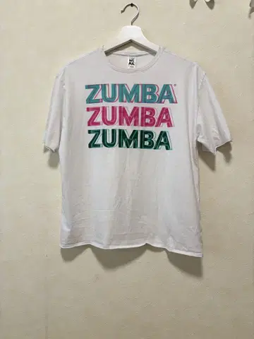ZUMBA 반팔 T셔츠 화이트