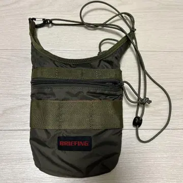 브리핑 BRIEFING 숄더