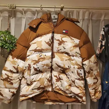 TOMMY JEANS 카모플라쥬 다운 자켓 XL