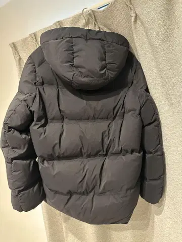 UNIQLO 후드 부착 다운 자켓 XL 블랙