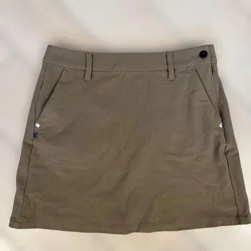 브리핑 브라운 포켓 부착 골프 스커트