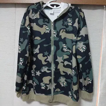 헬로키티 카모 패턴 후드 부착 후드티 L