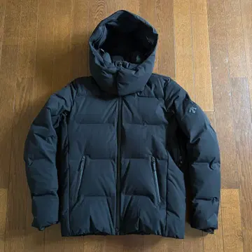 DESCENTE ALLTERRAIN 미즈사와 다운 앵커 S 블랙