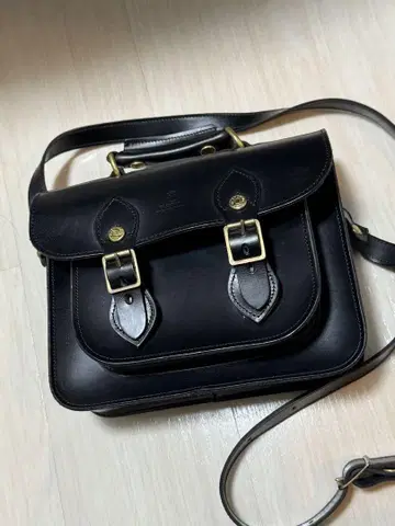 글렌로얄 glenroyal 사첼백 미사용 새상품 노후화 있음