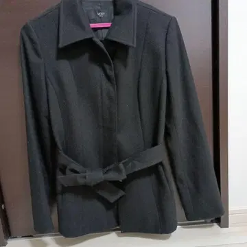 VICKY 블랙 울 코트 벨트 포함 M 사이즈