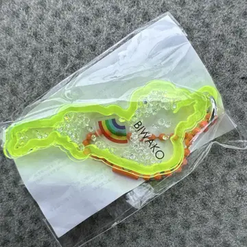 비와코 아크릴 키링 비와코 하코다테야마 한정판 옐로우 컬러 무지개 모티브