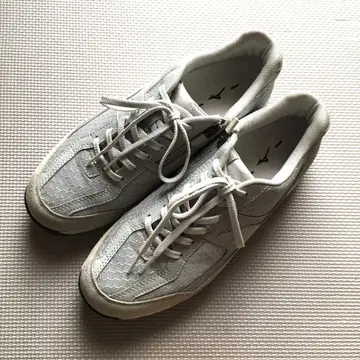 Mizuno 메쉬 스니커즈 그레이